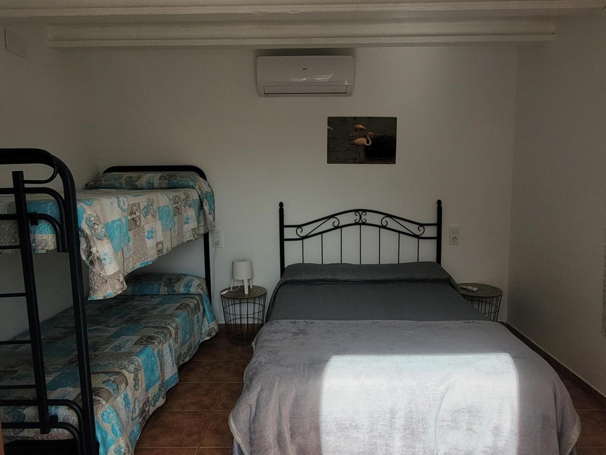 Llar De Laura Villa El Poble Nou del Delta Exteriör bild