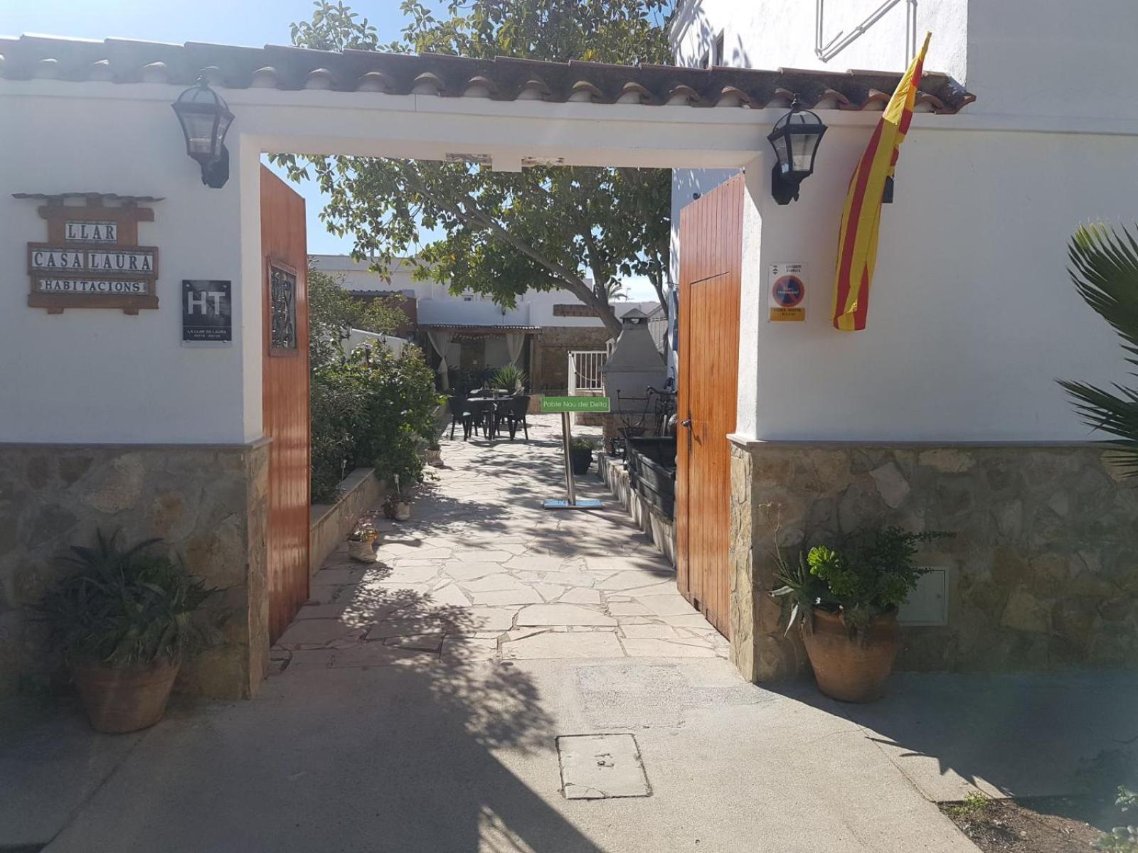 Llar De Laura Villa El Poble Nou del Delta Exteriör bild
